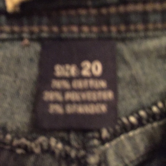 Just Jeans 20 Dark wash blue clam digger shorts - Picture 6 of 9